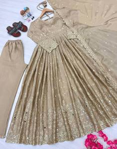 Elegant Indian Pakistani Set Embroidered Anarkali Salwar Kameez Long Coat Lehenga Outfit for Wedding Party - Product Image 3