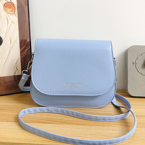 Fashionable Niche Small <b>Square</b> Korean Style Should Bag for Women Casual Simple Solid Color Underarm Bag - Product Image 3