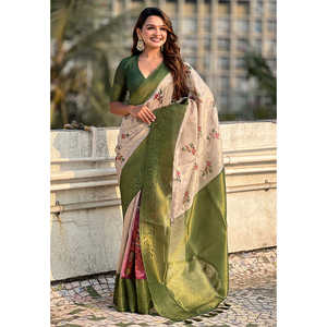 Sari de Noche de Seda Organza Verde con Estampado Floral Kalamkari Fusion de Elite Weaves, con Borde en Contraste Tejido con Zari y Base - Product Image 1