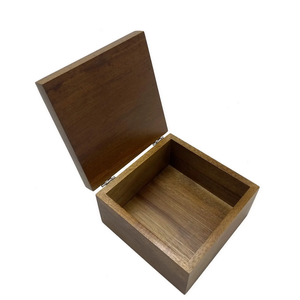 กล่องขนม WoodNoor Crescent Luxe พรีเมียม งานแฮนด์เมด ไม้ฝังมุกอะคริลิค สำหรับใส่ขนมในช่วงรอมฎอน 2027 และเป็นของขวัญในวันอีด - Product Image 3