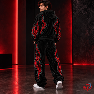 Ensemble de survêtement OEM Noir Ruby Flame Velour Velours avec strass et cristaux, 95% Coton 5% Élasthanne, comprenant un sweat à capuche et un pantalon, personnalisable - Product Image 4