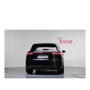 Para Porsche Cayenne 4.0 Turbo Modelo Septiembre 2023 con 23,940 km, Volante a la Izquierda, Asientos de Cuero, Cámara Trasera - Product Image 4