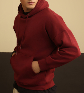 Sweat-shirt à capuche pour homme rouge OEM personnalisé, mélange de coton, pull-over uni, sweat-shirt d'hiver de qualité supérieure, respirant - Product Image 4