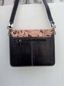 กระเป๋าหนังแกะสลักลายตารางหมากรุกสไตล์โบฮีเมียนตะวันตก ทำมือ ดีไซน์เฉพาะตัว - Product Image 3