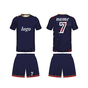 Camiseta de Fútbol Sublimada Personalizada para Hombre, Manga Corta, Cuello Redondo, Absorbe la Humedad, Ajuste Atlético, Uniforme de Fútbol de Poliéster para Toda Temporada - Product Image 5