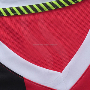 Maillot de football respirant 100 % polyester de haute qualité pour homme, personnalisable avec logo, tenue de sport pour équipe - Product Image 6