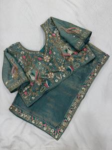 Blusa de tela de satén de seda suave con cuentas por todas partes, lentejuelas y bordado de Cutdana, con borde de encaje y trabajo de cuentas cosido. - Product Image 5