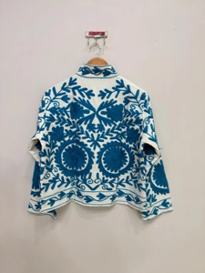 เสื้อแจ็คเก็ตผ้าฝ้ายปักลายดอกไม้สไตล์โบฮีเมียน คอจีน แขนยาว เสื้อคลุมลำลองสำหรับผู้ใหญ่ ใส่ได้ในฤดูใบไม้ผลิ - Product Image 2