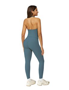 Latest Active Shorts Sports Backless Bra Women's Yoga Set Solid Pattern Quick Dry Four-Way Stretch High Waist Gym Set - Product Image 2