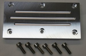 Plaque de montage à double fente en aluminium usinée sur commande par CNC |   Pièces métalliques usinées avec précision - Product Image 2