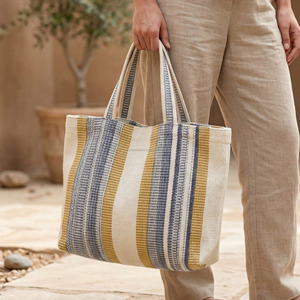 Grands sacs fourre-tout tissés à rayures multiples, de luxe, pour femmes, vente en gros indienne, avec doubles sangles, sacs de rangement pour vêtements - Product Image 1