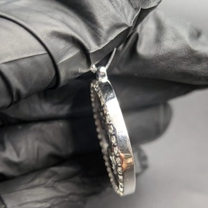 Pendentif de luxe en argent 925 avec bordure en diamants, motif Statue de la Liberté, diamants ronds taille brillant couleur G, unisexe, pour usage quotidien - Product Image 4