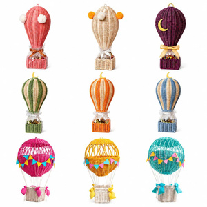 Ideal para dulces, chocolates, dátiles y delicias gourmet. Encantadora caja decorativa de ratán con forma de globo para el Ramadán, Gergean, Garangao. - Product Image 4