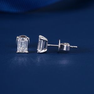 Pendientes de Diamante Corte Esmeralda en Plata 925 con Engaste Hecho a Mano, Clásicos para Mujer - Product Image 3