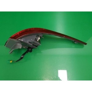 Luz Trasera Izquierda Usada Latitude 265550030R - Product Image 4