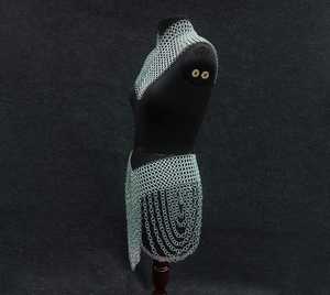 Robe de mode en armure de chaîne irrégulière en acier inoxydable plaqué argent avec détails à franges - Product Image 4