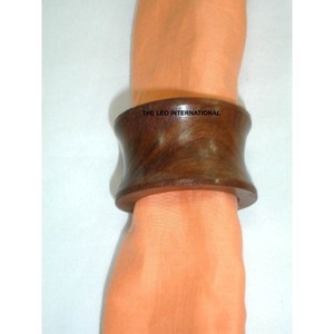 <b>White</b> Color MOP & Golden Metal <b>Round</b> Decorative Napkin Rings Hotel <b>Table</b> Decoration Sets of 4 Napkin Holder - Product Image 6