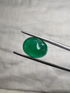 Émeraude naturelle zambienne de 4,84 carats, taille poire, pierre précieuse verte, pierre précieuse pour la fabrication de bijoux - Product Image 2