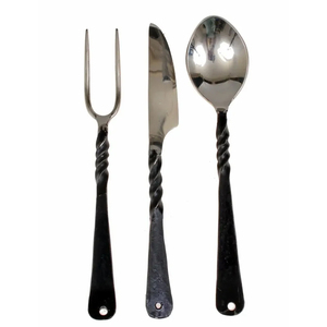 Ensemble de couverts médiévaux rustiques en métal pour la maison, la cuisine, l'hôtel, le restaurant, la restauration et les dîners en famille - Product Image 3