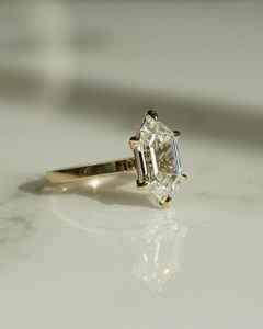 Anillo solitario de diamante cultivado en laboratorio certificado por IGI de 2.02 quilates, corte marquesa hexagonal holandés, para mujer, oro sólido de 14 quilates, para sorpresa nupcial - Product Image 2