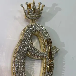 Colgante Personalizado con Letra Q y Corona, Colgante Hip Hop con Incrustaciones de Moissanita, Nombre Personalizado MIEZE, Plata de Ley 925 Chapada en Oro - Product Image 6
