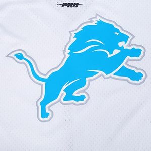 Maillot de baseball blanc des Lions avec logo bleu et bordure noire, en polyester, design durable, collection NFL - Product Image 6