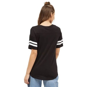 เสื้อยืดผู้หญิงคอกลมแขนสั้น พิมพ์โลโก้แบรนด์ของคุณเองได้ - Product Image 4
