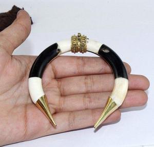 สร้อยคอจี้กระดูกควายแท้ทำด้วยมือเครื่องประดับเขาควายจากอินเดีย - Product Image 3