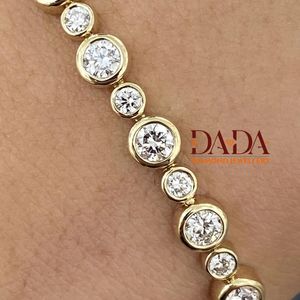สร้อยข้อมือเพชรเม็ดกลมสำหรับสตรีสไตล์เทนนิสคลาสสิก - Product Image 2