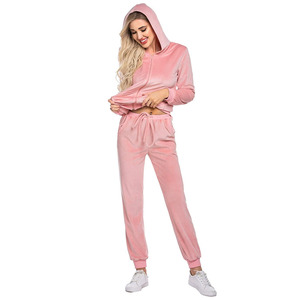 Ensemble de survêtement pour femme avec manteau à capuche zippé à manches longues et pantalon de survêtement, en tissu velours - Product Image 6
