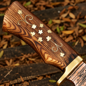 Cuchillo de Caza Táctico Multifuncional Portátil PAK ENTERPRISES con Hoja de Acero de Damasco con Patrón de Escalera y Punta Caída - Product Image 5