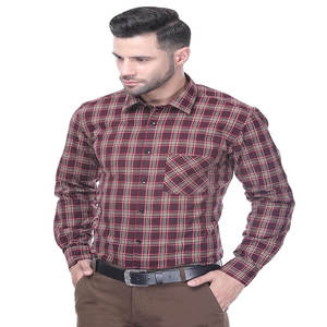 Camiseta de gran tamaño de algodón pesado de alta calidad para hombre, logotipo personalizado con estampado abullonado, características transpirables antiarrugas, diseño de hombro caído - Product Image 4
