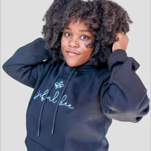 Sweat-shirt à capuche noir, coupe classique, décontracté, tricoté, unisexe, pour l'automne, avec imprimé sur le devant - Product Image 1