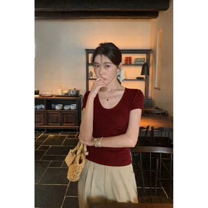 เสื้อยืดคอกลมแขนสั้นทรงเข้ารูปสำหรับผู้หญิง ผลิตจากผ้าฝ้ายออร์แกนิค 100% ได้รับการรับรอง GOTS รับผลิตแบบ OEM ODM ปริมาณสั่งซื้อขั้นต่ำน้อย ผลิตในเวียดนาม - Product Image 6
