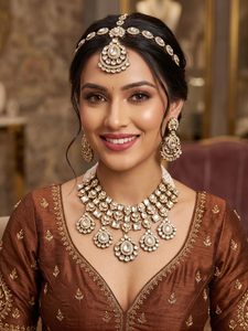 Rhodium Plated Zinc Alloy <b>Pearl</b> Jewelry <b>Set</b> with Crystal Rhinestone <b>Necklace</b> and Earring Chunky Choker for Wedding Party Bride - Product Image 6