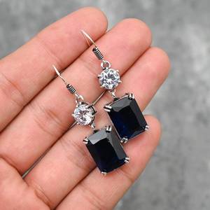 Boucles d'oreilles saphir bleu serties clos, en argent sterling 925, pierres précieuses naturelles, bijoux faits main, élégantes et charmantes, pour anniversaire - Product Image 5