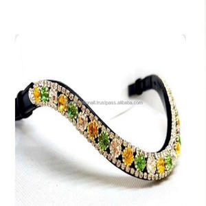 ห่วงโซ่โลหะคริสตัลสีชมพูและสีขาวไข่มุก3แถวทำจากหนังม้าสีดำและคริสตัลตามสั่งได้ทุกขนาด - Product Image 2