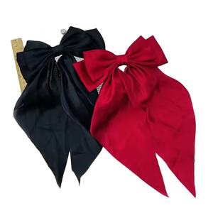 กิ๊บติดผมโบว์ผ้าซาตินลายทางปักลายสวยงาม ทำด้วยมือ ขนาดใหญ่ ดีไซน์ทนทานและมีสไตล์ - Product Image 6