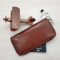 [Penawaran Terbaik] Dompet Kulit Asli Castello Berkualitas Tinggi dengan Proteksi RFID, Tempat Paspor & KTP Unisex, Tempat Kartu Boarding Pass, Dompet Resleting