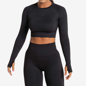 Ensemble de yoga sans couture pour femme, vêtements de sport respirants, haut court à manches longues et leggings taille haute pour fitness et entraînement - Product Image 3