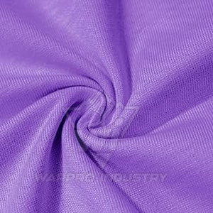 Camiseta sin mangas para hombre de tela suave, diseñada para máxima comodidad y flexibilidad, con un ajuste moderno y un acabado impecable. - Product Image 6