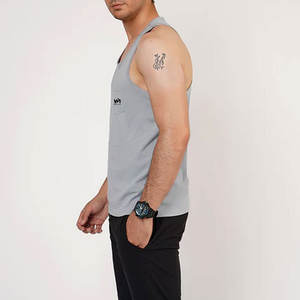 Débardeur Homme Slim Fit de Qualité Supérieure, Vente Chaude, Idéal pour l'Été, Service OEM en Gros, Prix Bas - Product Image 3