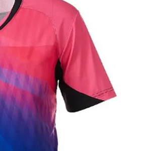 เสื้อยืดกีฬาผู้ชาย พรีเมียม สำหรับฝึกซ้อม ระบายอากาศได้ดี สวมใส่สบาย ชุดกีฬา รับผลิตแบบ OEM ODM โรงงานส่งออก ขายส่ง - Product Image 3
