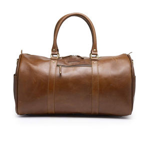 Bolsa de Lona de Cuero Color Borgoña con Diseño Grabado, Técnica de Teñido Liso, 80g, Correa de Hombro Ajustable, Asa Superior, Personalizable con Marca y Modelo - Product Image 4