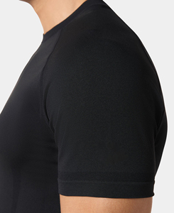 Haut de yoga pour femme 2026 de qualité supérieure, noir uni, col rond, manches courtes, couleur unie, respirant, coupe classique, prix abordable, faible MOQ - Product Image 3