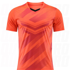 Conjunto de camiseta deportiva de fútbol premium para hombre con camiseta de manga corta y pantalones cortos a juego, uniforme de fútbol transpirable de secado rápido para exteriores - Product Image 5