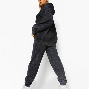 Ensemble de survêtement décontracté pour femme, coupe ample et décontractée, en molleton doux, style streetwear, avec sweat à capuche et pantalon assorti, effet délavé. - Product Image 5