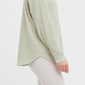 เสื้อสเวตเชิ้ตคอกลมผู้หญิงทรงหลวมใส่สบายสำหรับฤดูหนาว ผ้าเทอร์รี่คุณภาพสูง ผลิตตามสั่ง 100% ผ้าฝ้าย ไซส์ใหญ่ - Product Image 3