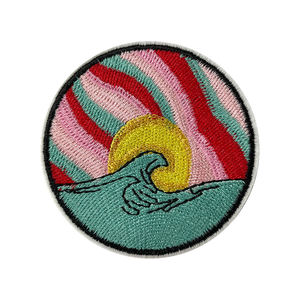 Patch brodé chenille personnalisé en gros, design tendance, thermocollant ou à coudre, badge décoratif pour vêtements, logo uniforme écologique - Product Image 5