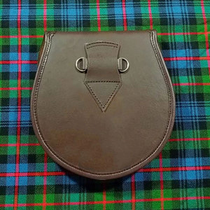Customizable Highland Scottish Kilt Sporran Brown Leather Double Embossed Daywear Sporran with <b>Chain</b> <b>Belt</b> - Product Image 3